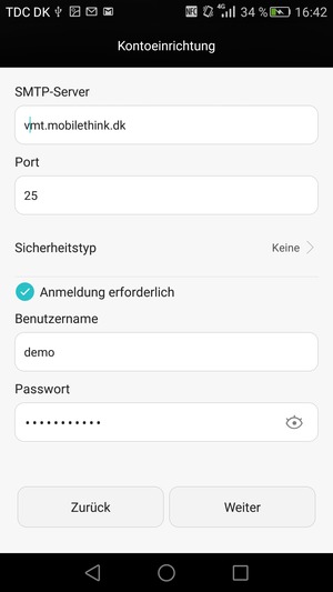 Geben Sie die Server-Adresse für ausgehende Post ein