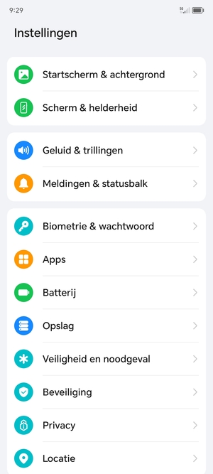 Scroll naar en selecteer Batterij