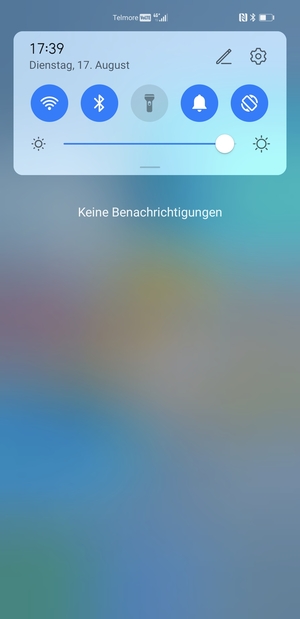 Ziehen Sie erneut das obere Menü nach unten
