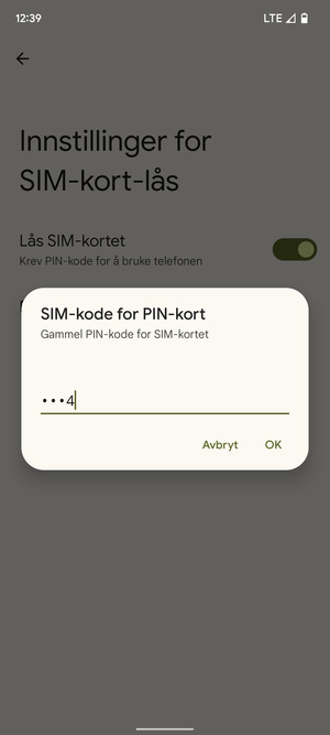 Skriv inn Gammel PIN-kode for SIM-kort og velg OK