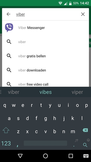 Voer de app-naam in en selecteer Zoeken