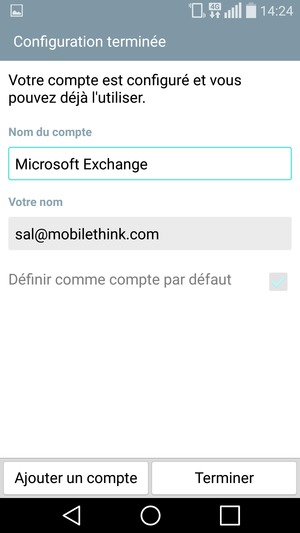 Donnez un nom à votre compte et saisissez votre nom. Sélectionnez Terminer