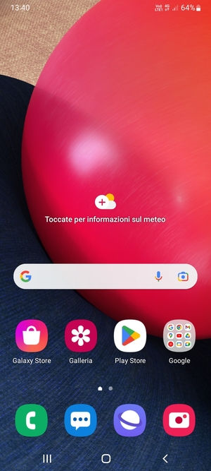 Per chiudere tutte le applicazioni in esecuzione, seleziona il tasto App recenti