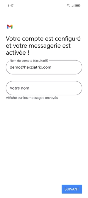 Donnez un nom à votre compte et saisissez votre nom. Sélectionnez SUIVANT