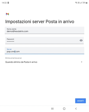 Inserisci Nome utente e l'indirizzo del server di posta in arrivo. Seleziona AVANTI
