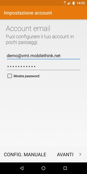 Inserisci il tuo indirizzo email e password e seleziona AVANTI