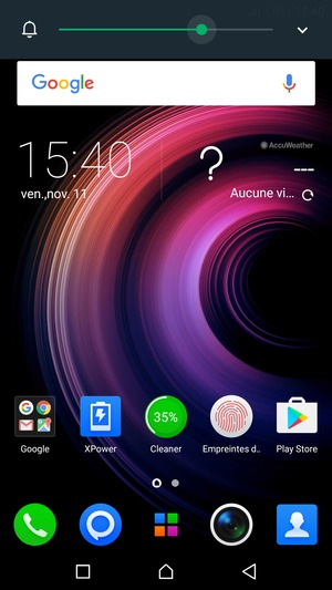 Maintenir appuyé pour baisser le volume au niveau requis
