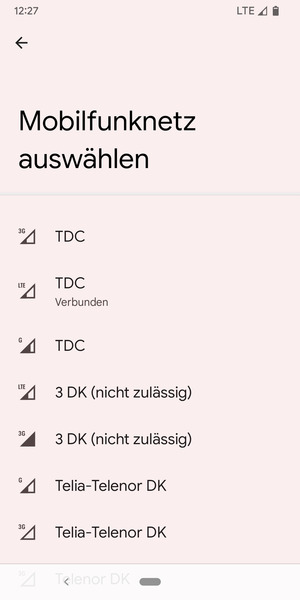 Wählen Sie einen Netzbetreiber von der Liste