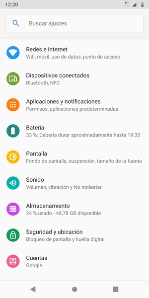 Desplácese y seleccione Seguridad y ubicación