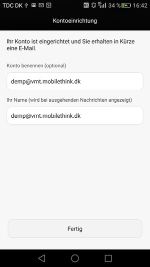 Geben Sie Ihrem Konto einen Namen und geben Sie Ihren Namen ein. Wählen Sie Fertig