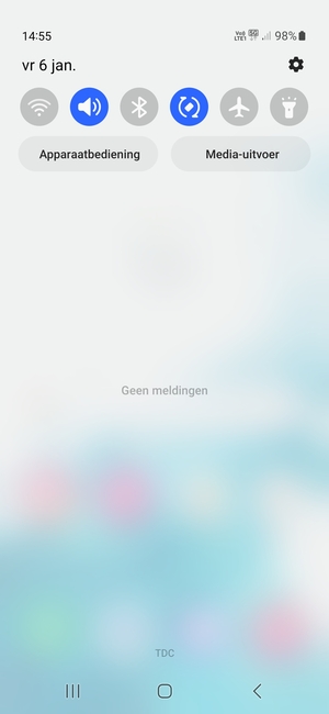 Schuif naar beneden in het bovenste menu opnieuw