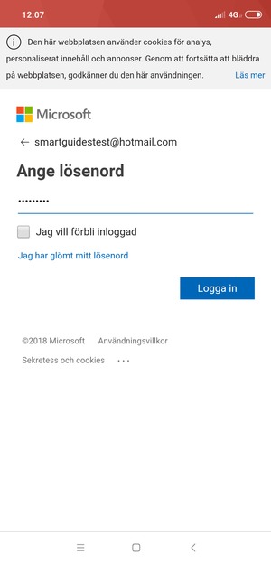 Ange ditt Hotmail lösenord och välj Logga in