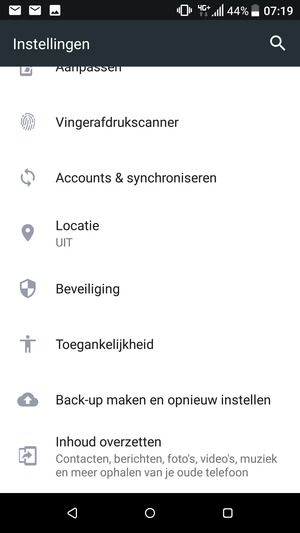 Scroll naar en selecteer Back-up maken en opnieuw instellen