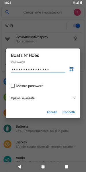 Inserisci la password del Wi-Fi e seleziona Connetti