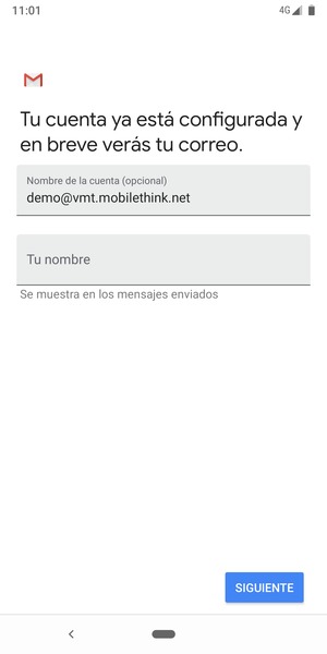 Déle a su cuenta un nombre y escriba su nombre. Seleccione SIGUIENTE