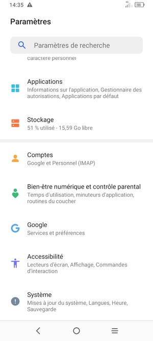 Faites défiler et sélectionnez Comptes