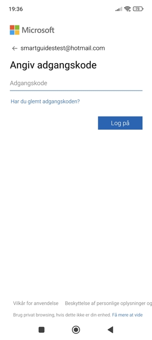 Indtast din Hotmail adgangskode og vælg Log på