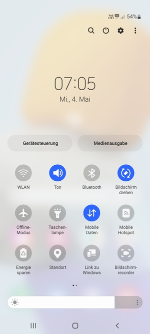 Wählen Sie die Menü-Taste