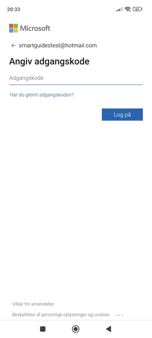 Indtast din Hotmail adgangskode og vælg Log på