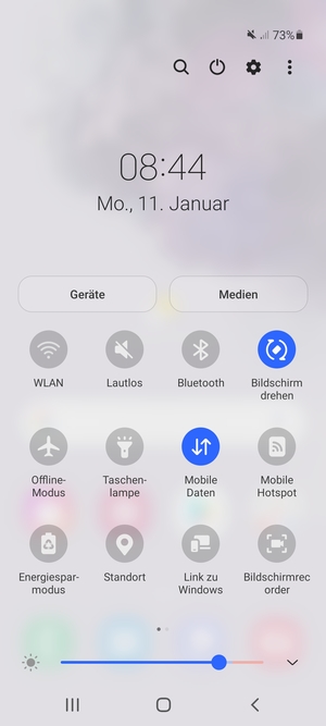 Wählen Sie  Lautlos, um wieder in den Ton-Modus zu wechseln