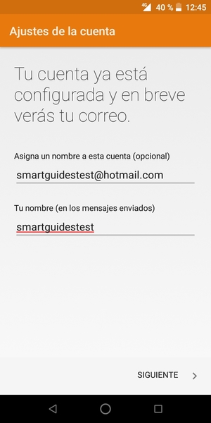 Déle a su cuenta un nombre y escriba su nombre. Seleccione SIGUIENTE