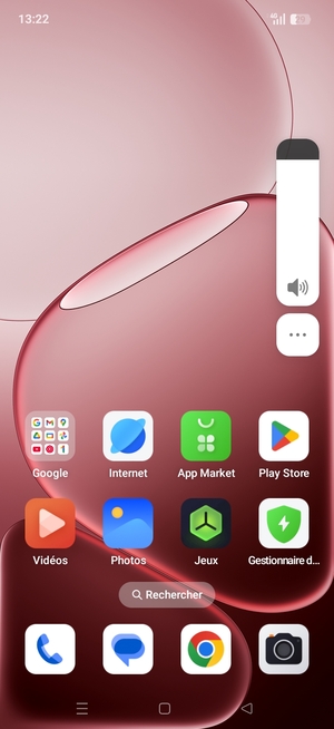 Maintenir appuyé pour baisser le volume au niveau requis