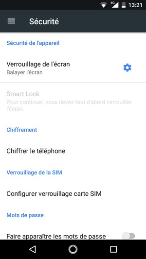 Sélectionnez Configurer verrouillage carte SIM