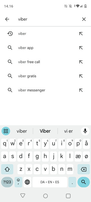 Indtast navnet på appen og vælg Søg