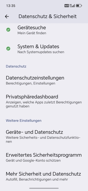 Scrollen Sie und wählen Sie Mehr Sicherheit und Datenschutz