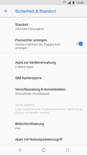 Scrollen Sie und wählen Sie SIM-Kartensperre