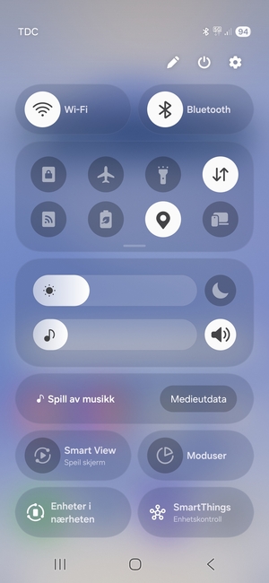 Dra ned toppmenyen igjen