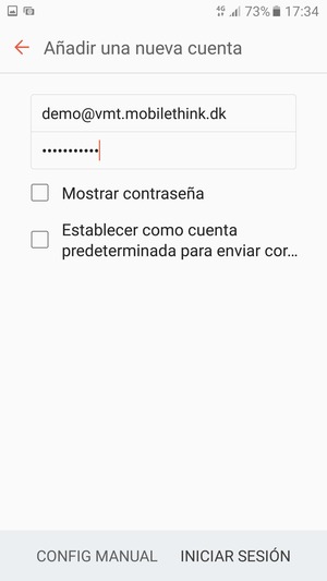 Introduzca su Dirección de correo electrónico y Contraseña. Seleccione INICIAR SESIÓN