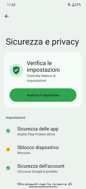 Per attivare il blocco dello schermo, vai al menu Sicurezza e privacy e seleziona Sblocco dispositivo