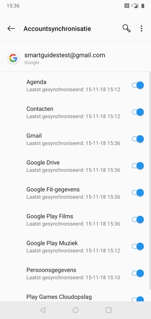 Zorg ervoor dat Contacten geselecteerd is