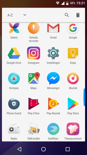 Scroll naar en selecteer Instellingen