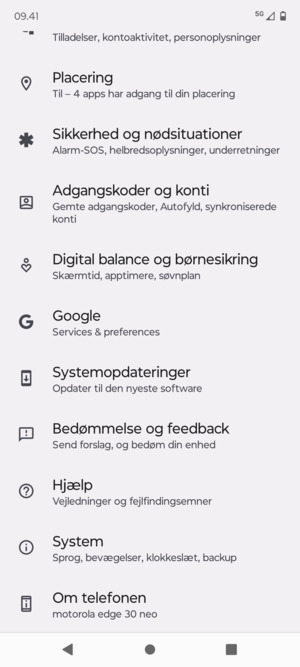 Scroll til og vælg Systemopdateringer