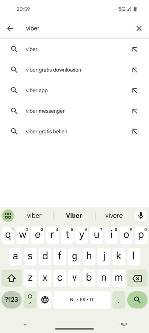 Voer de app-naam in en selecteer Zoeken