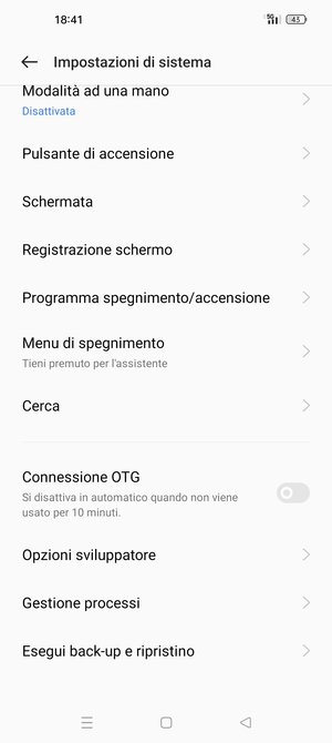Scorri e seleziona Esegui back-up e ripristino