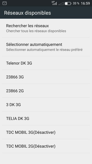 Sélectionnez un opérateur réseau dans la liste