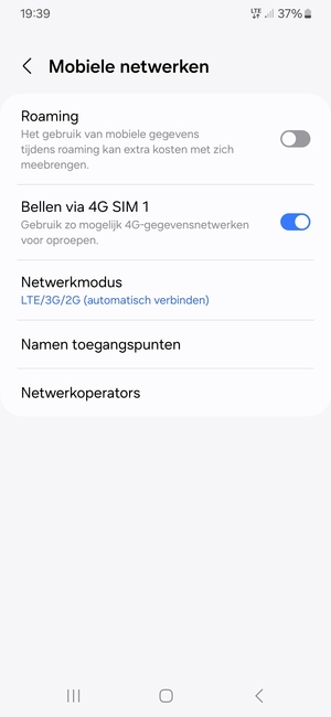 Om van netwerk te wisselen in geval van netwerkproblemen, selecteert u Netwerkoperators