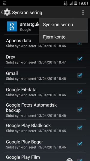 Vælg Menu-knappen og vælg Synkroniser nu