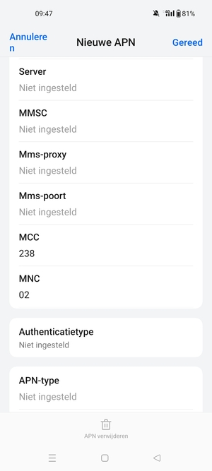 Scroll naar beneden en voer internetgegevens in