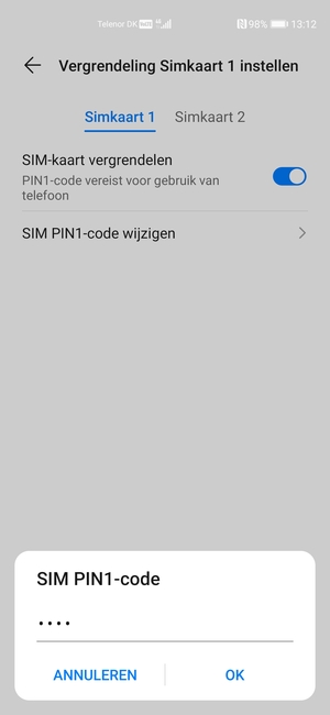 Voer uw Oude SIM PIN-code in en selecteer OK
