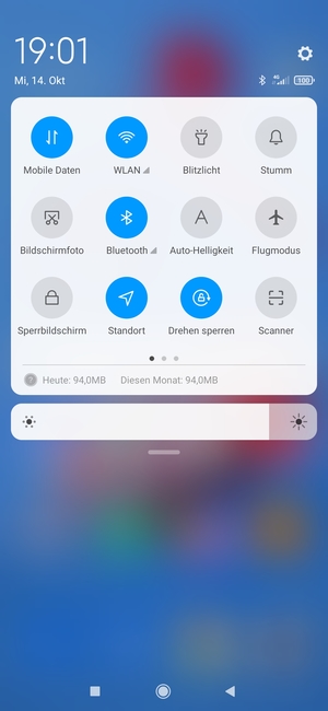 Schalten Sie WLAN und Bluetooth aus