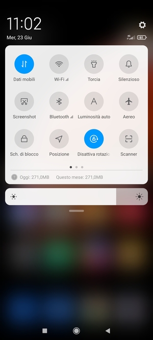 Seleziona Luminosità auto