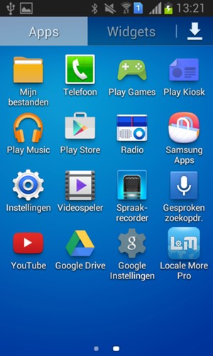 Scroll naar en selecteer Instellingen