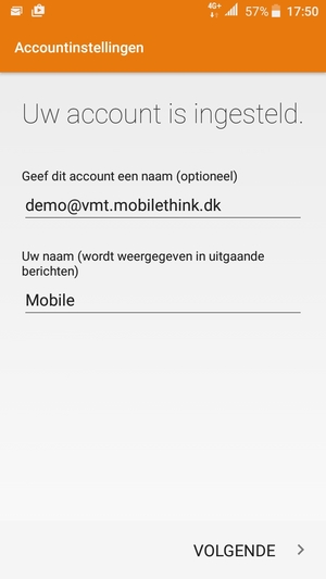 Geef uw account een naam en voer uw naam in. Selecteer VOLGENDE
