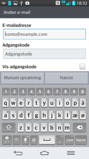 Indtast din e-mailadresse og adgangskode og vælg Næste