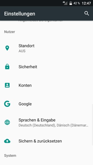 Scrollen Sie und wählen Sie Konten