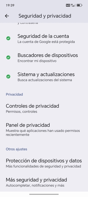Desplácese y seleccione Más seguridad y privacidad